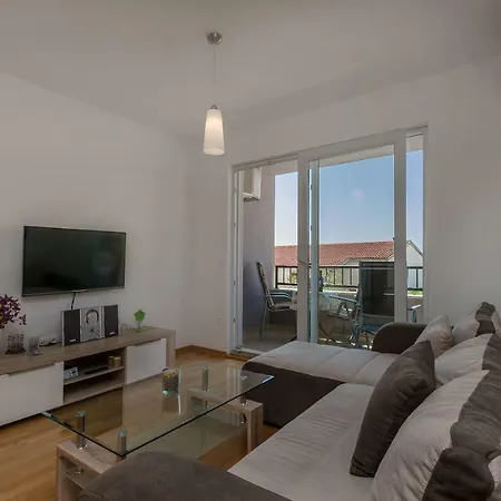 Apartment Neno